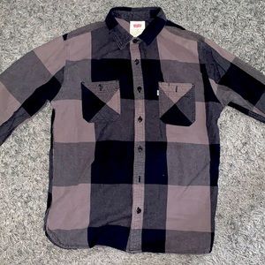Levi’s button up
